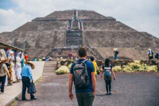 ¿Hay visitas en grupo reducido a Teotihuacán?