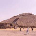 ¿Es posible subir a la Pirámide del Sol en Teotihuacán?